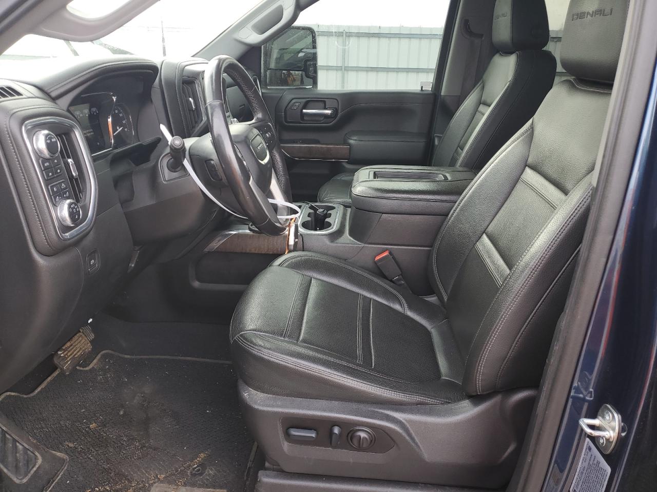 2022 GMC Sierra - Image 7