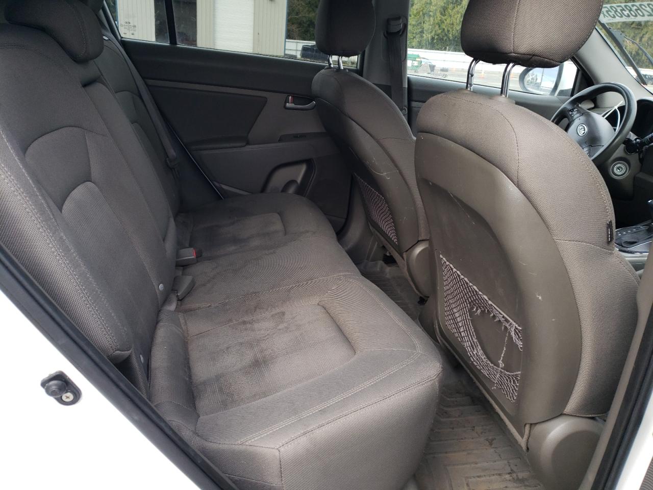 2011 Kia Sportage - Image 11