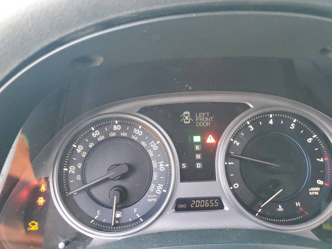 2007 Lexus IS - Image 9