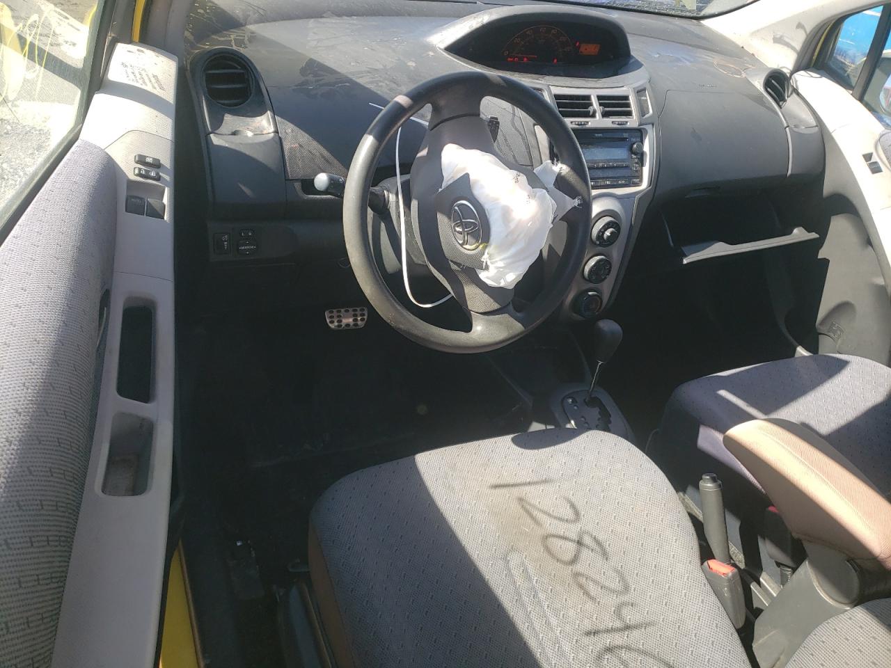 2009 Toyota Yaris - Image 8