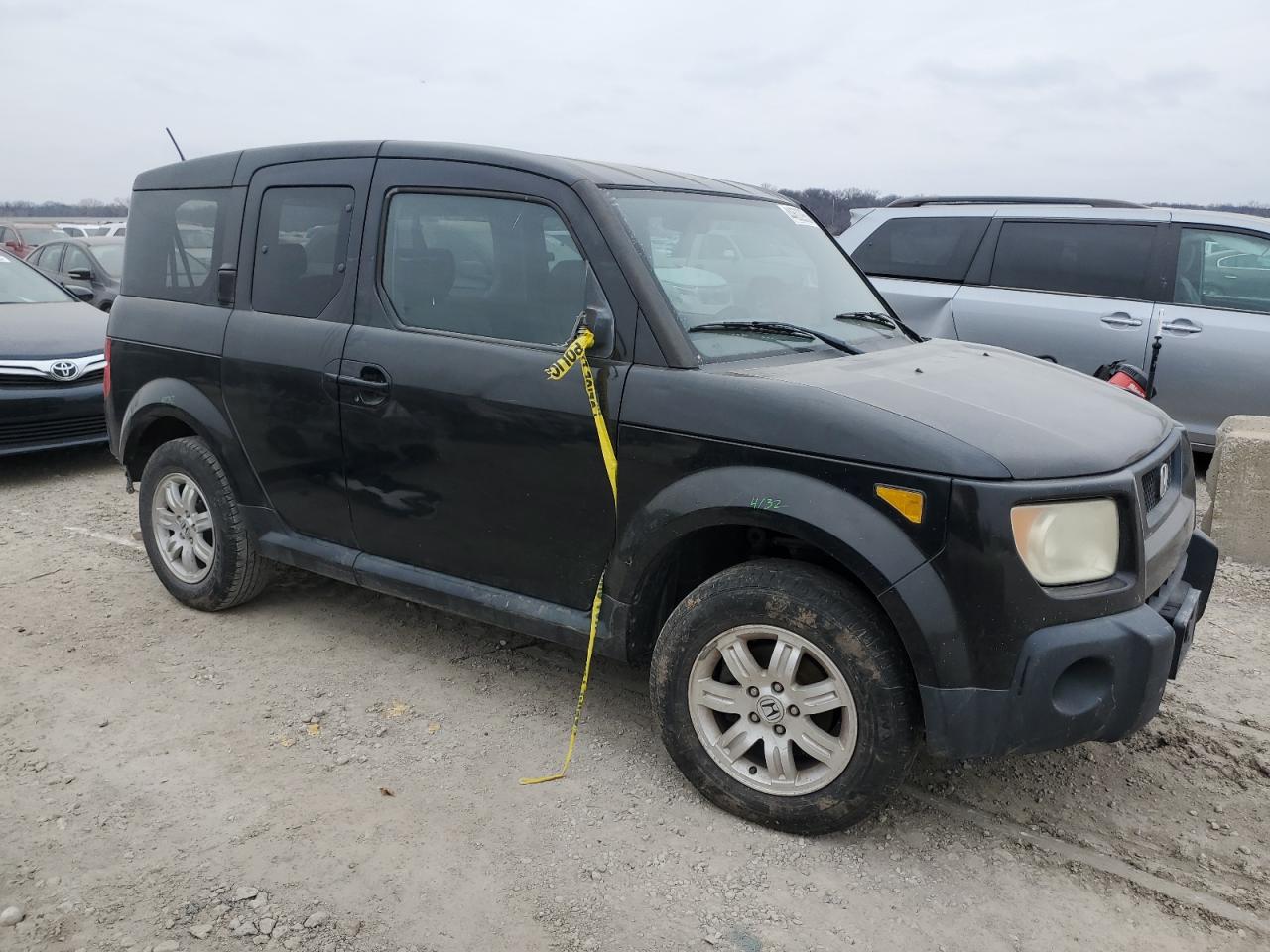 2006 Honda Element - Image 4
