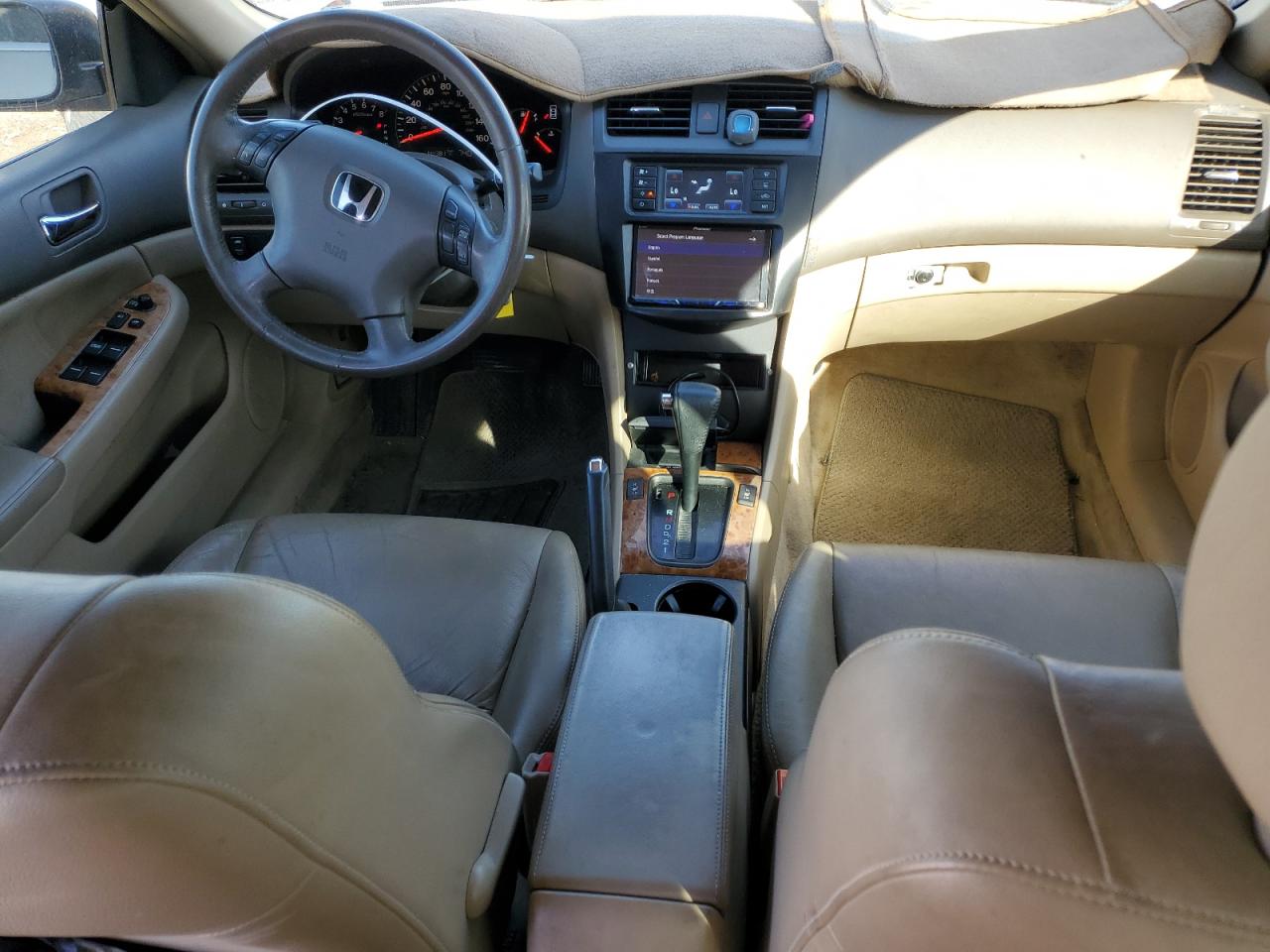 2003 Honda Accord - Image 8