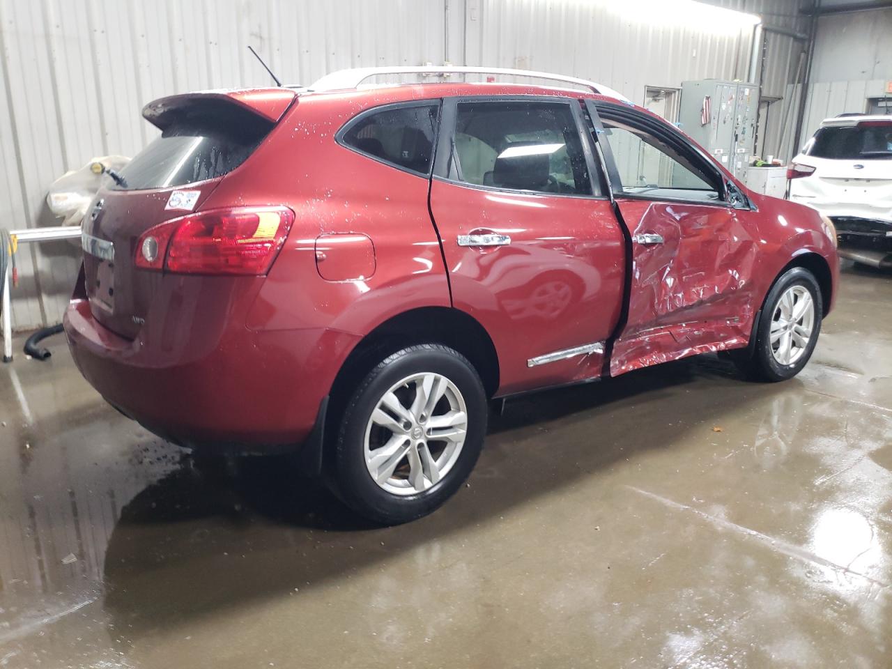 2015 Nissan Rogue - Image 3