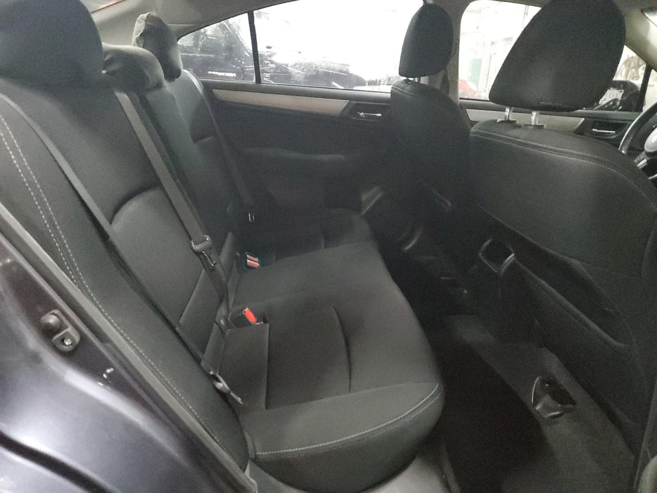 2015 Subaru Legacy - Image 10