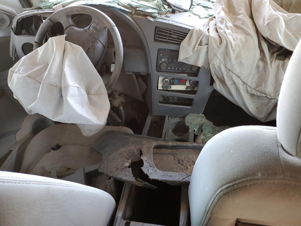 2005 Buick Rendezvous - Image 8