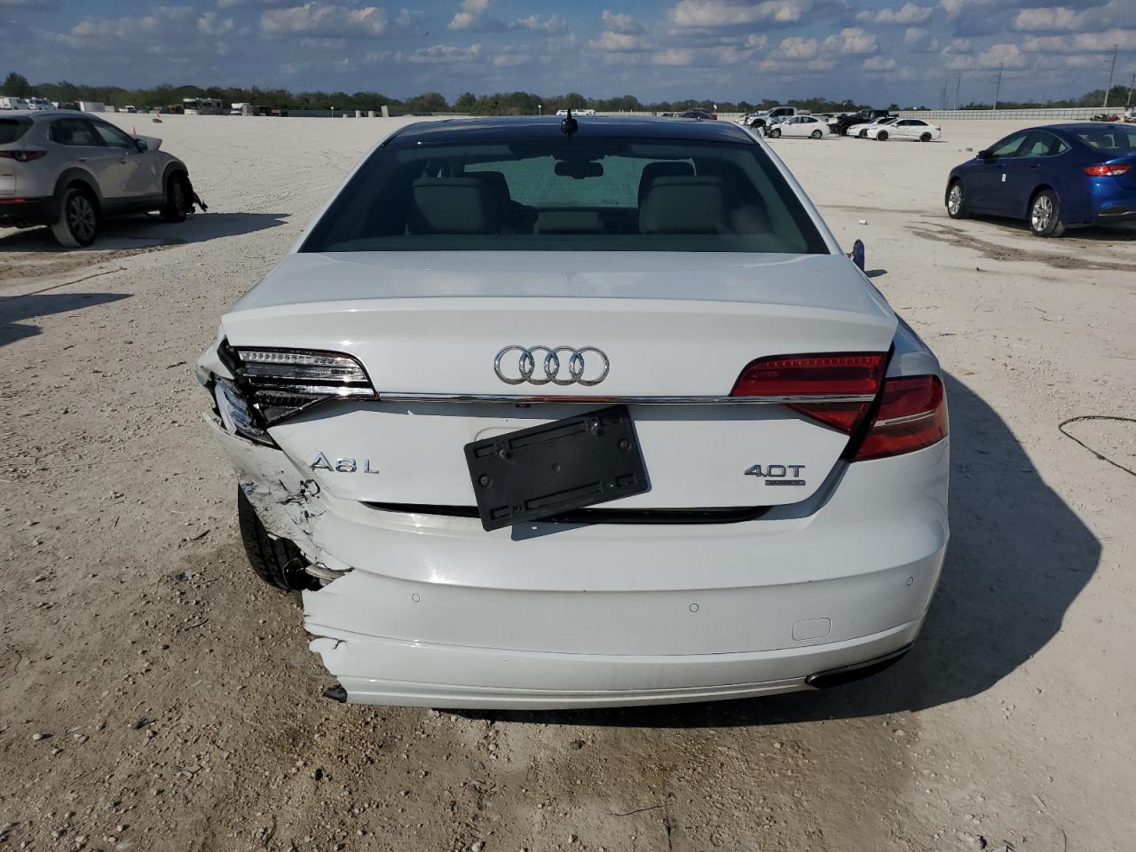 2018 Audi A8 - Image 6