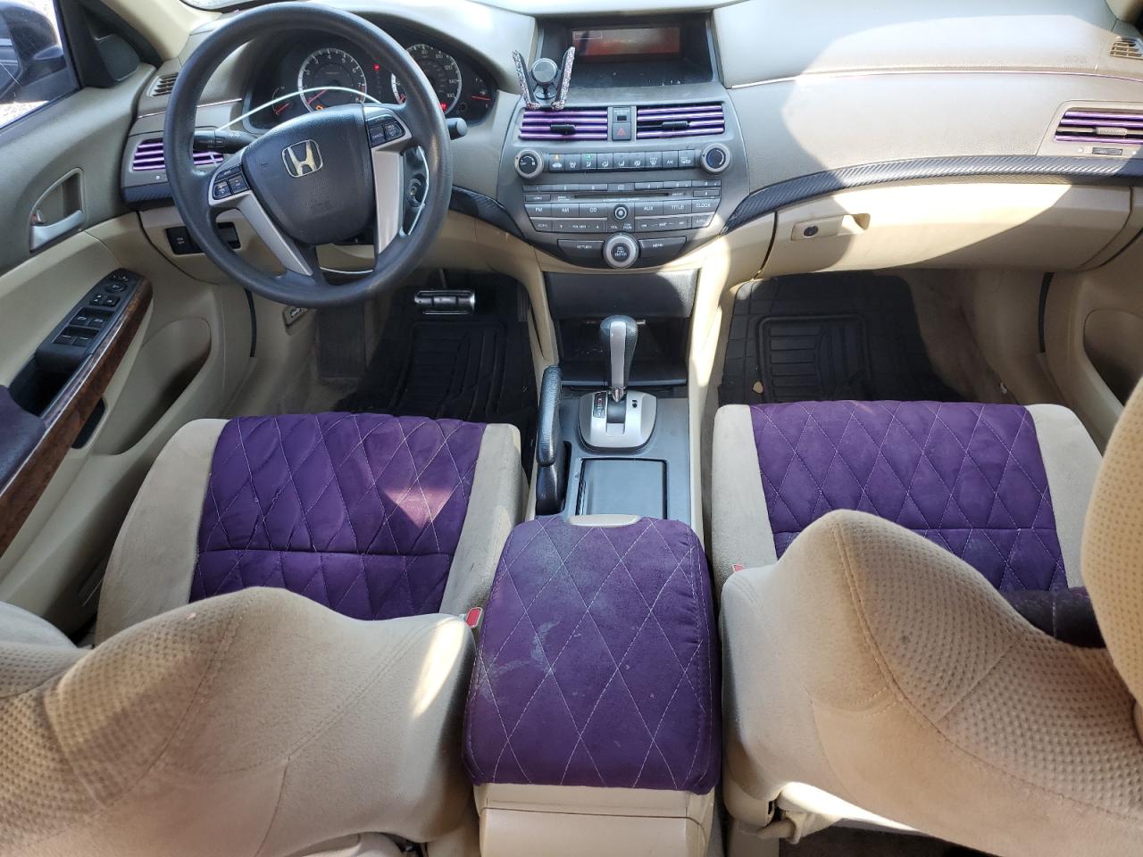 2010 Honda Accord - Image 8