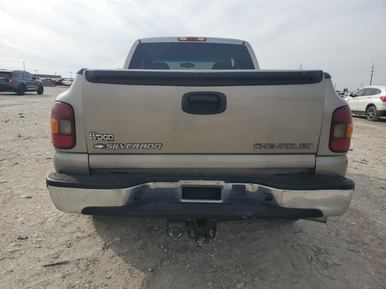 2002 Chevrolet Silverado - Image 6