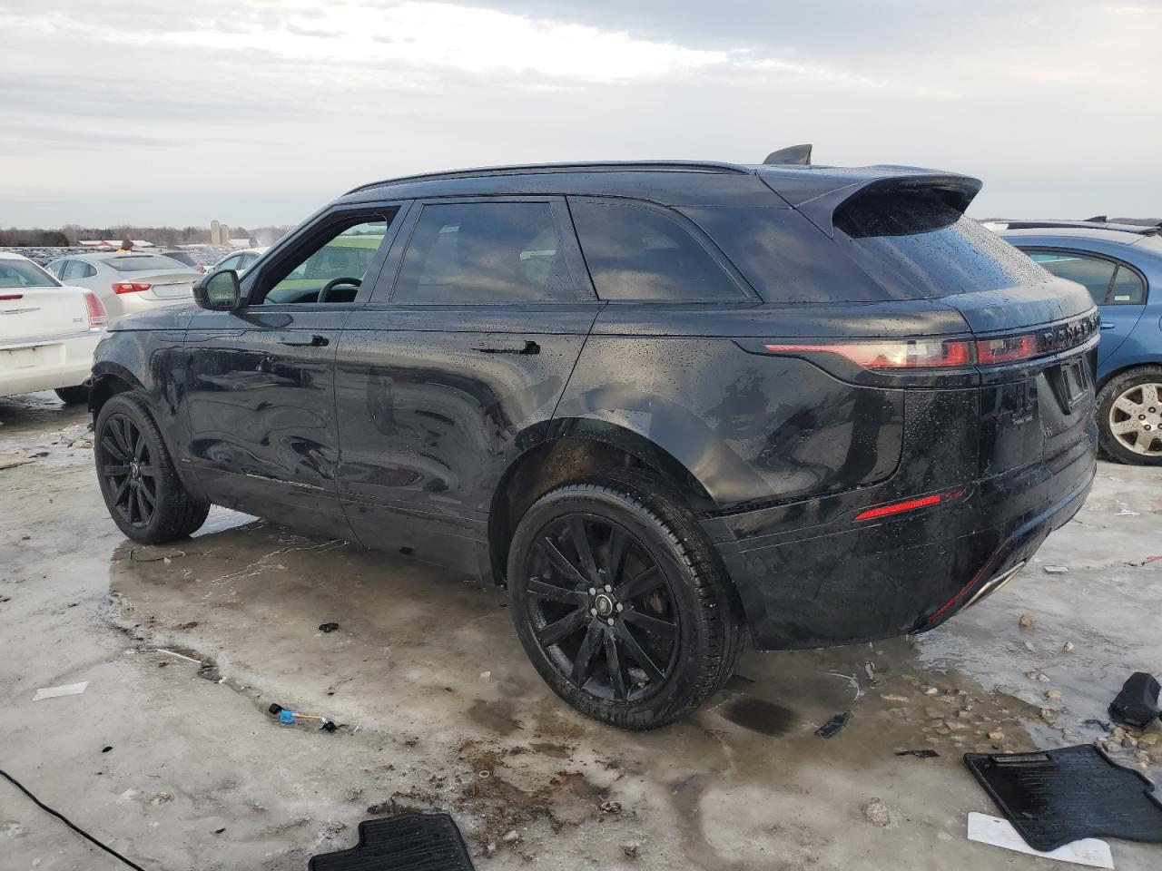 2018 Land Rover Range Rover - Image 2