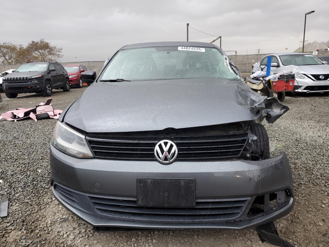 2014 Volkswagen Jetta - Image 5