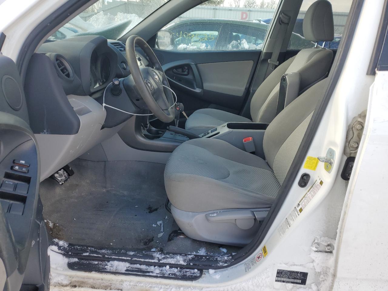 2012 Toyota RAV 4 - Image 7
