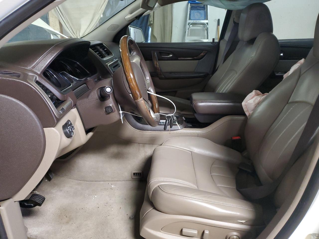 2013 GMC Acadia - Image 7