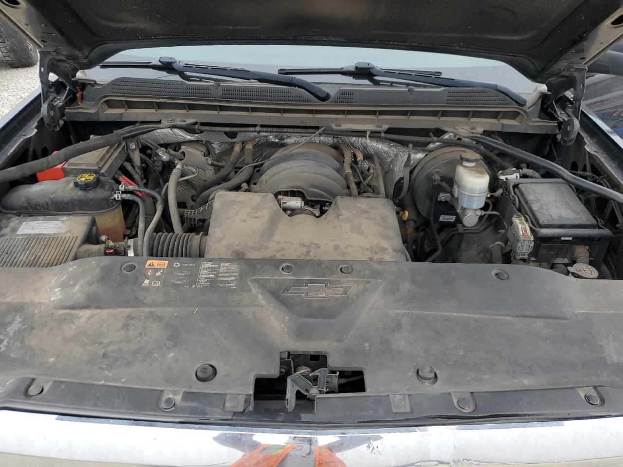 2016 Chevrolet Silverado - Image 11