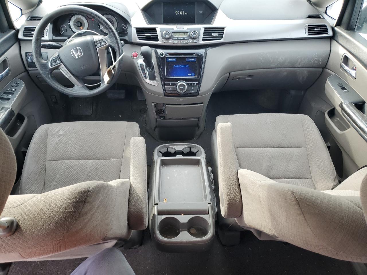 2015 Honda Odyssey - Image 8