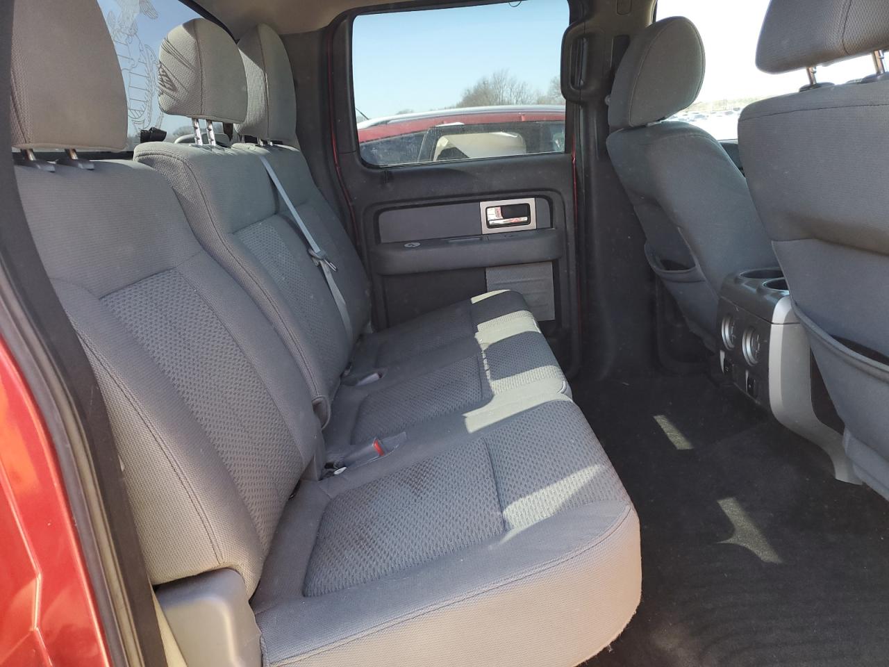2011 Ford F-150 - Image 10