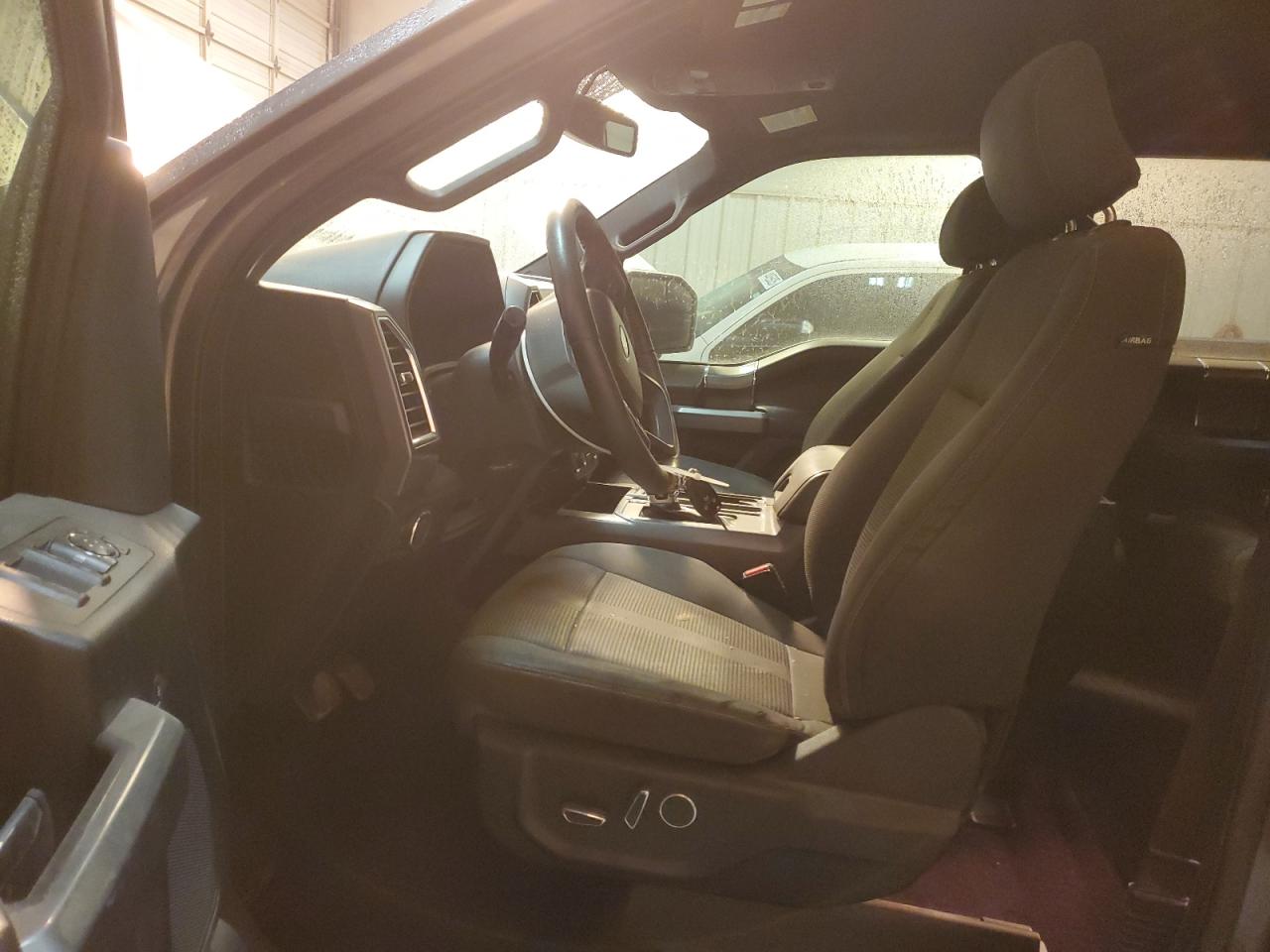 2016 Ford F-150 - Image 7