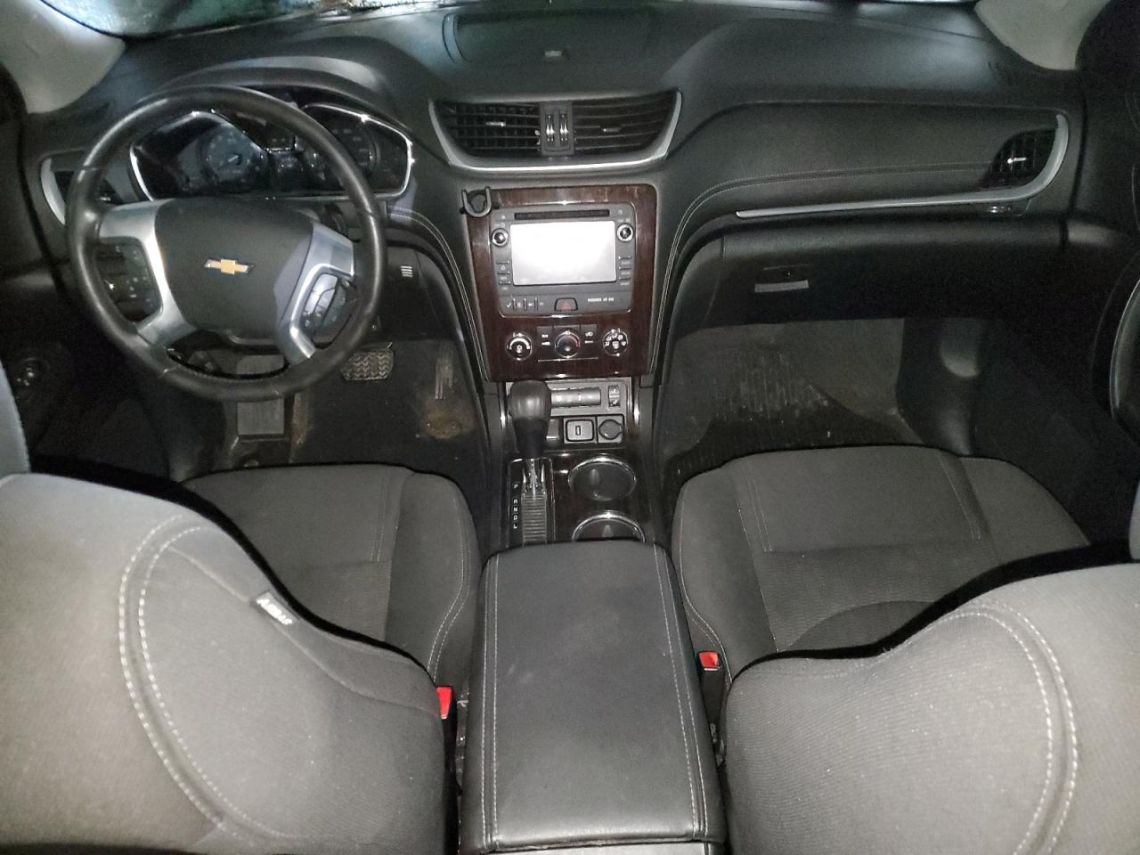 2015 Chevrolet Traverse - Image 8
