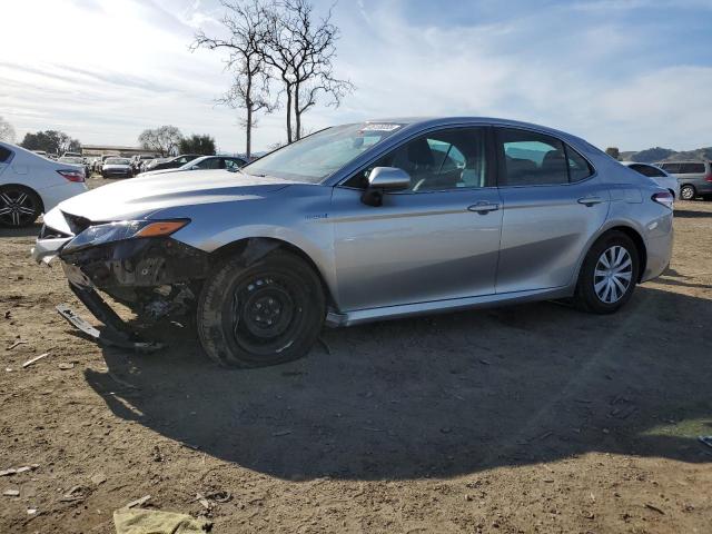  TOYOTA CAMRY 2020 Серебристый