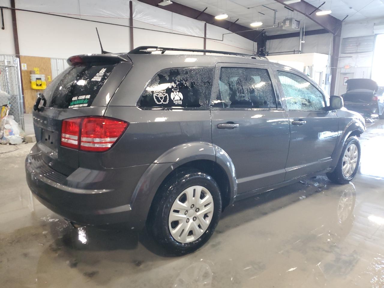 2020 Dodge Journey - Image 3