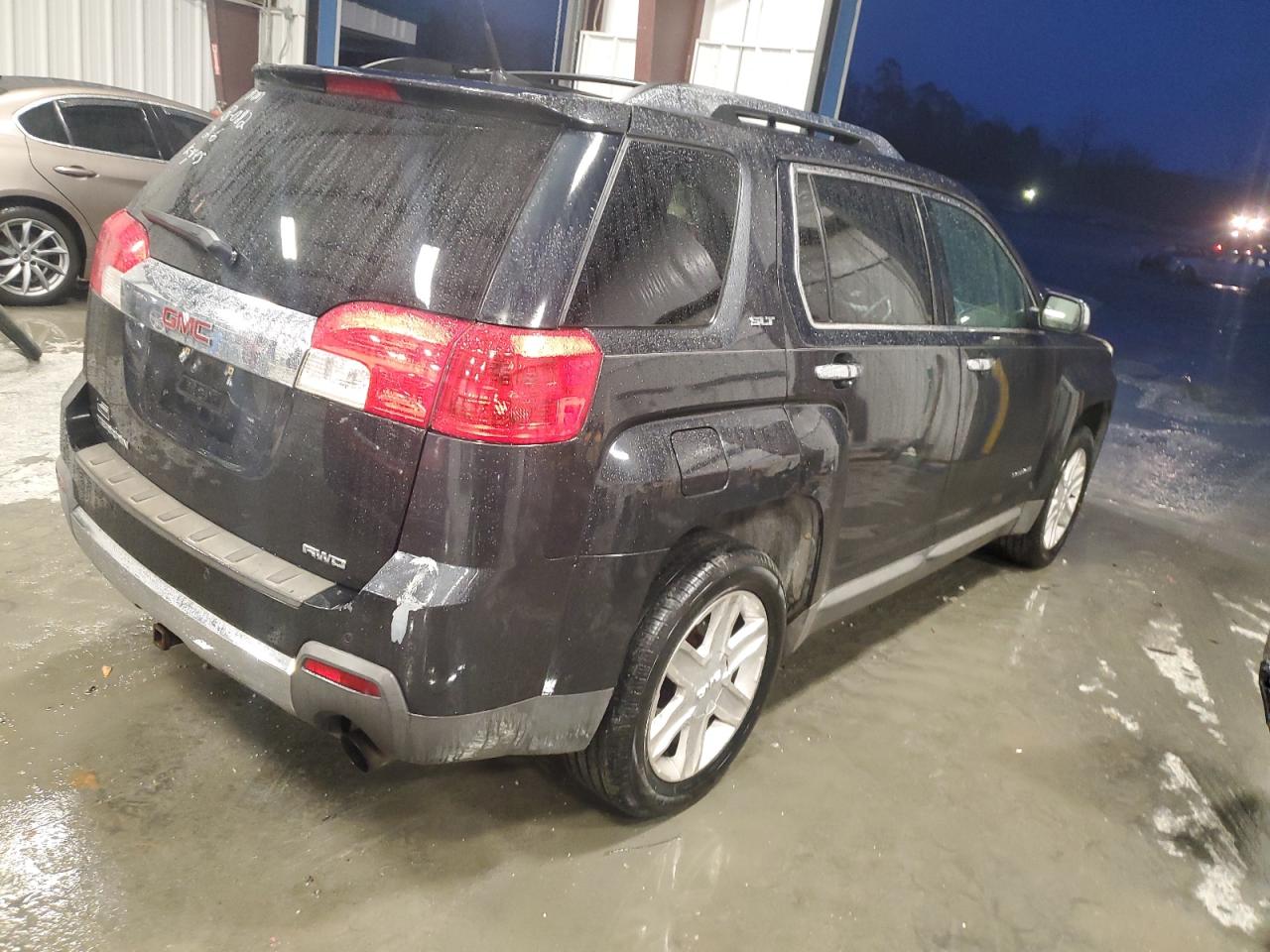 2011 GMC Terrain - Image 3