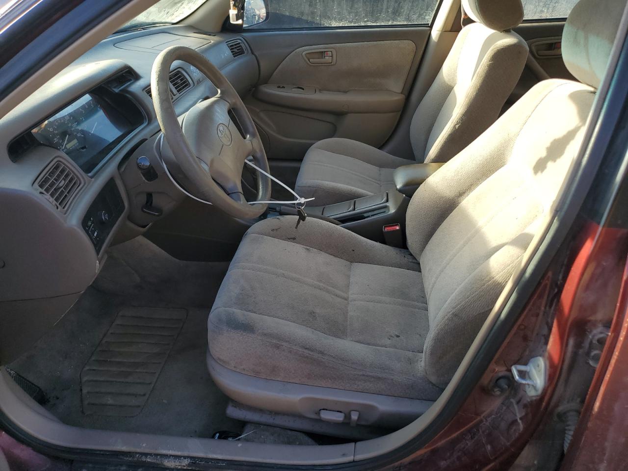 2000 Toyota Camry - Image 7