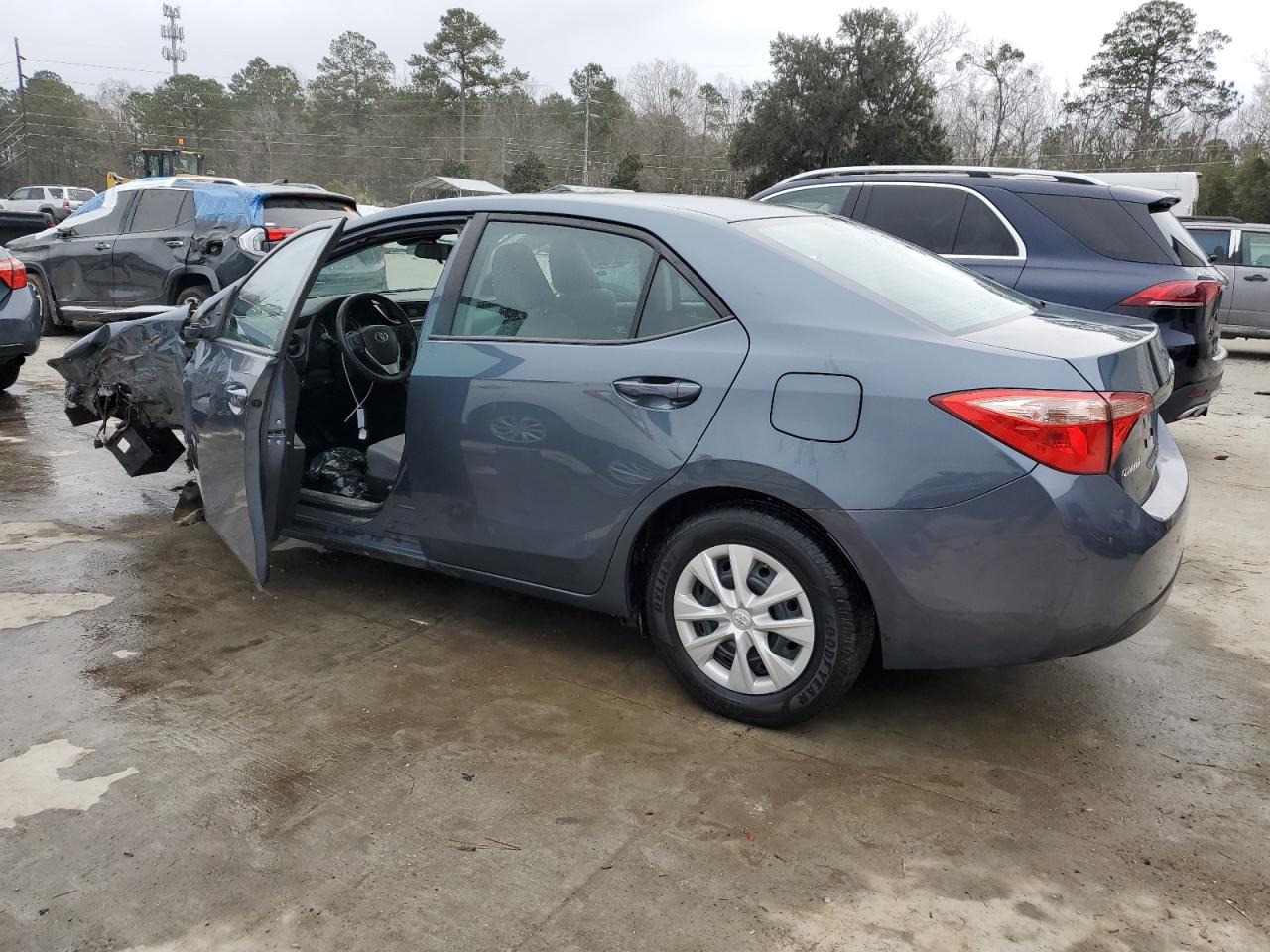 2017 Toyota Corolla - Image 2