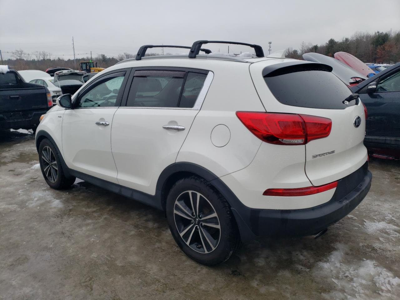 2015 Kia Sportage - Image 2