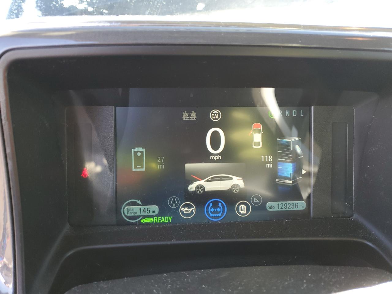 2014 Chevrolet Volt - Image 9