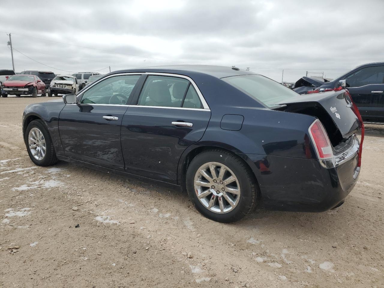 2011 Chrysler 300 - Image 2