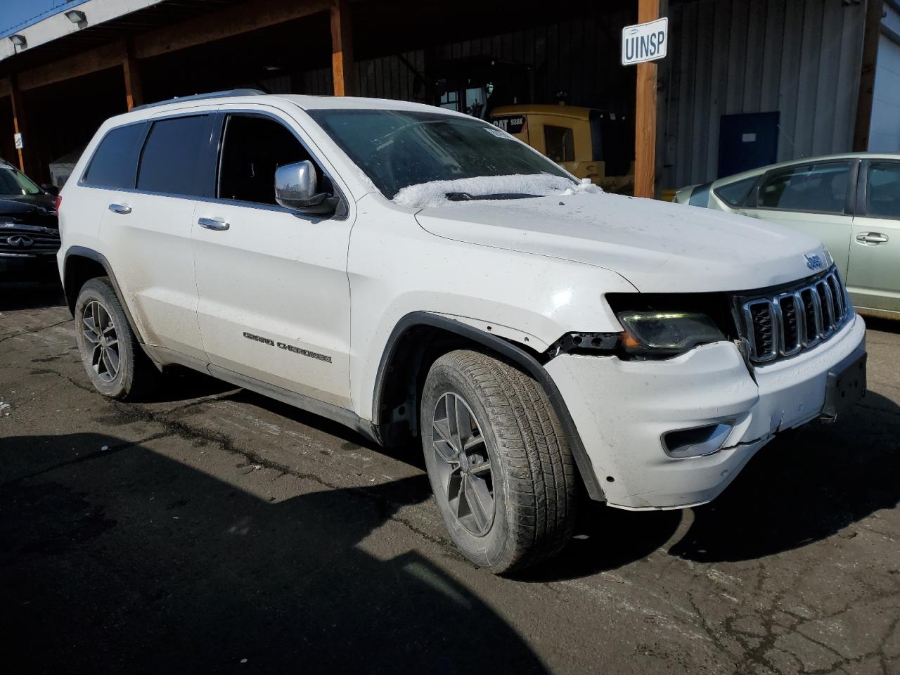 2017 Jeep Grand Cherokee - Image 4