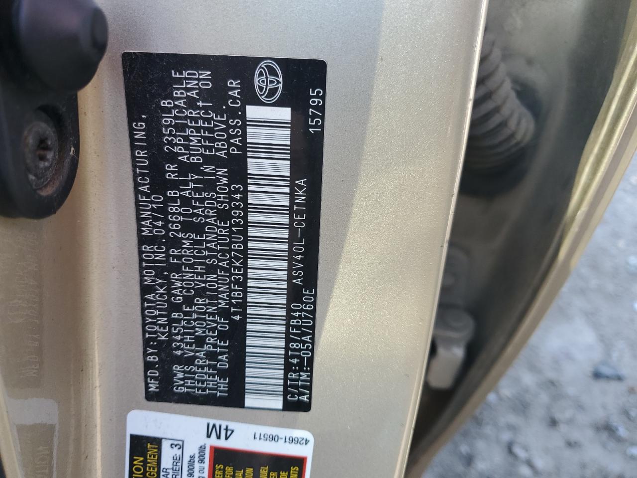 2011 Toyota Camry - Image 14