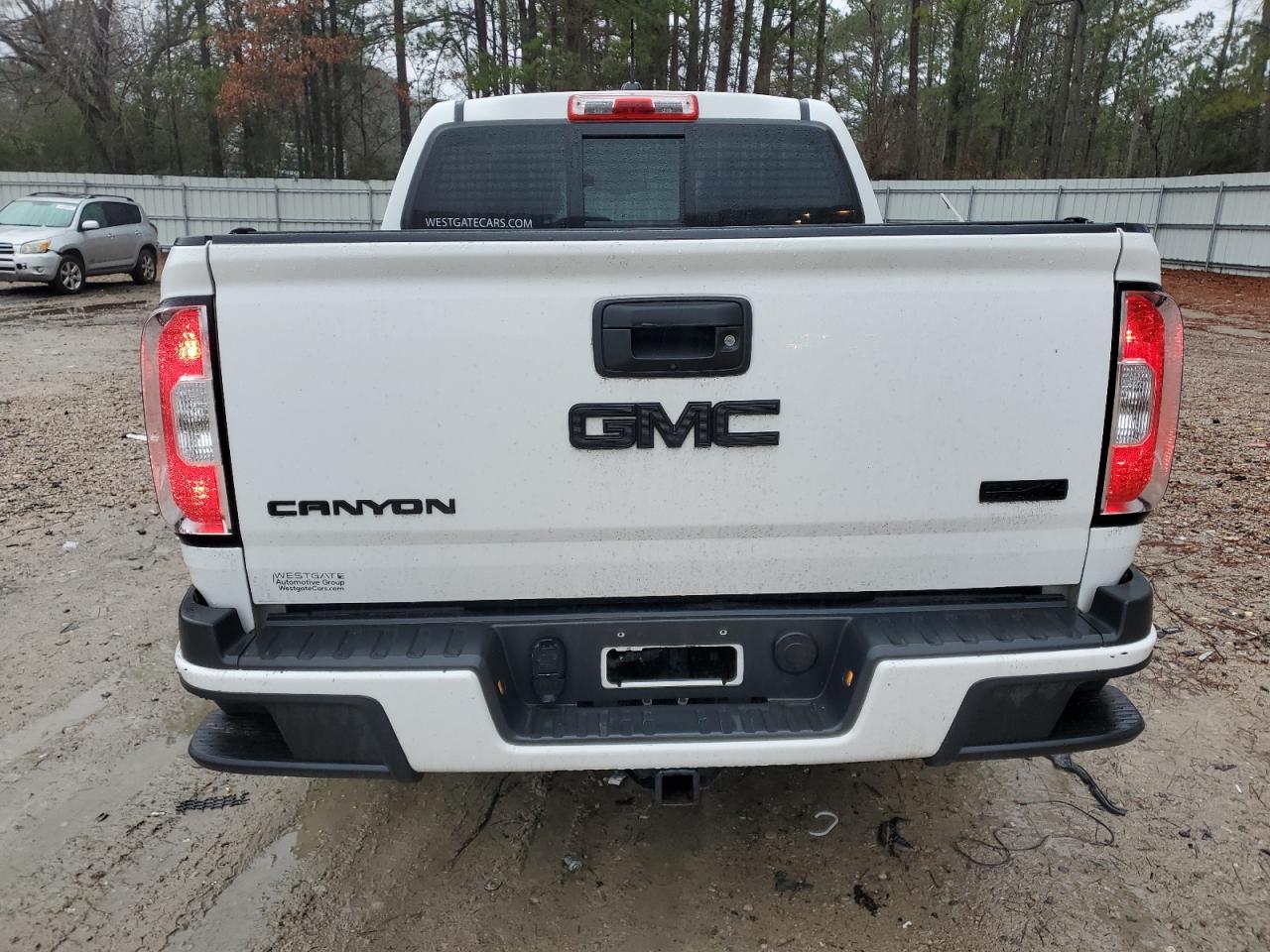 2017 GMC Canyon - Image 6