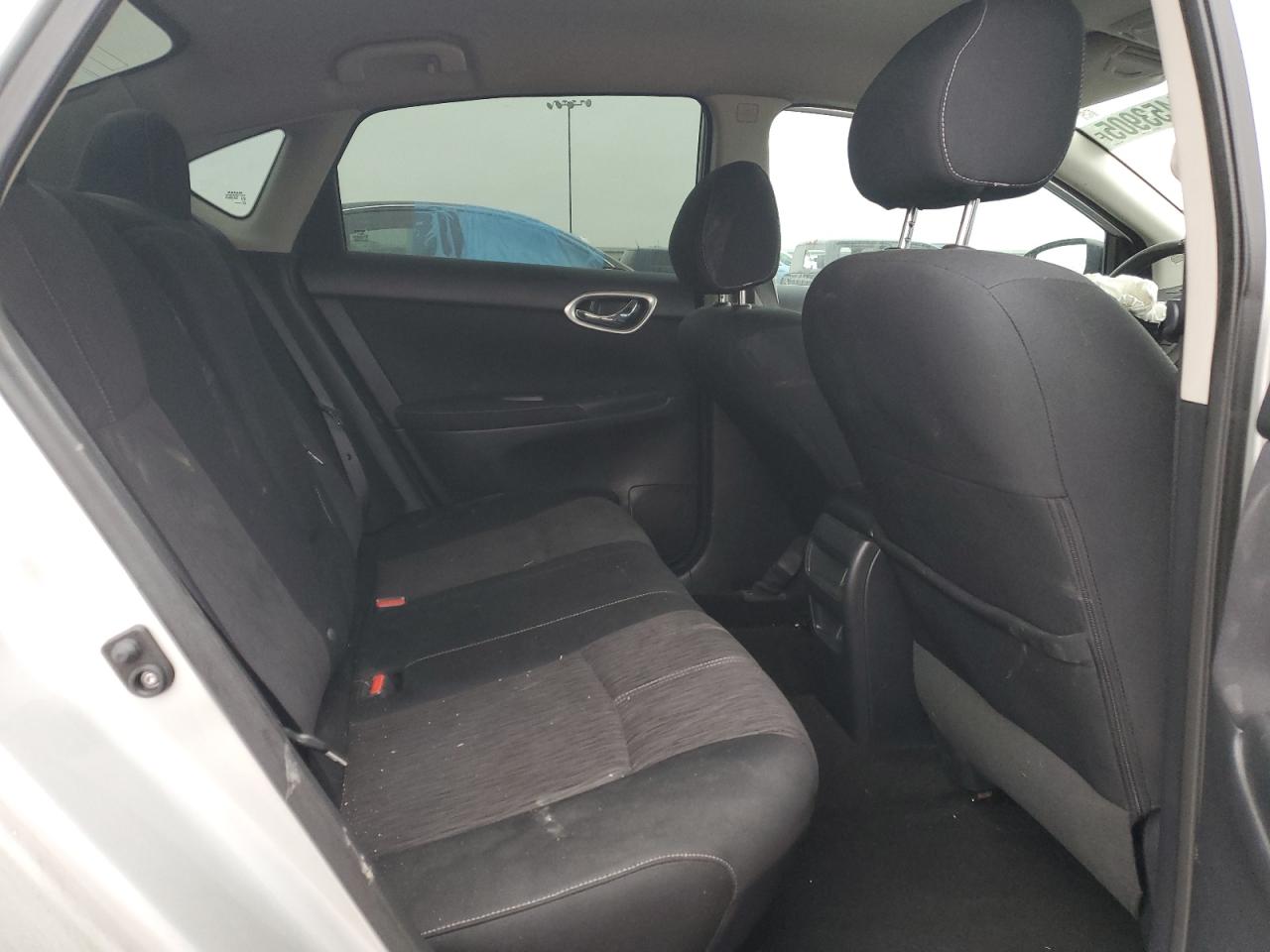 2014 Nissan Sentra - Image 10