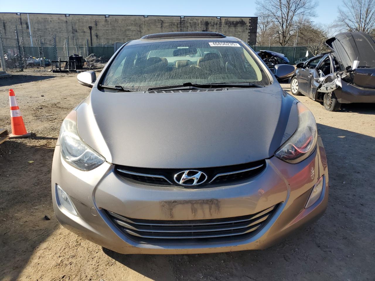 2013 Hyundai Elantra - Image 5