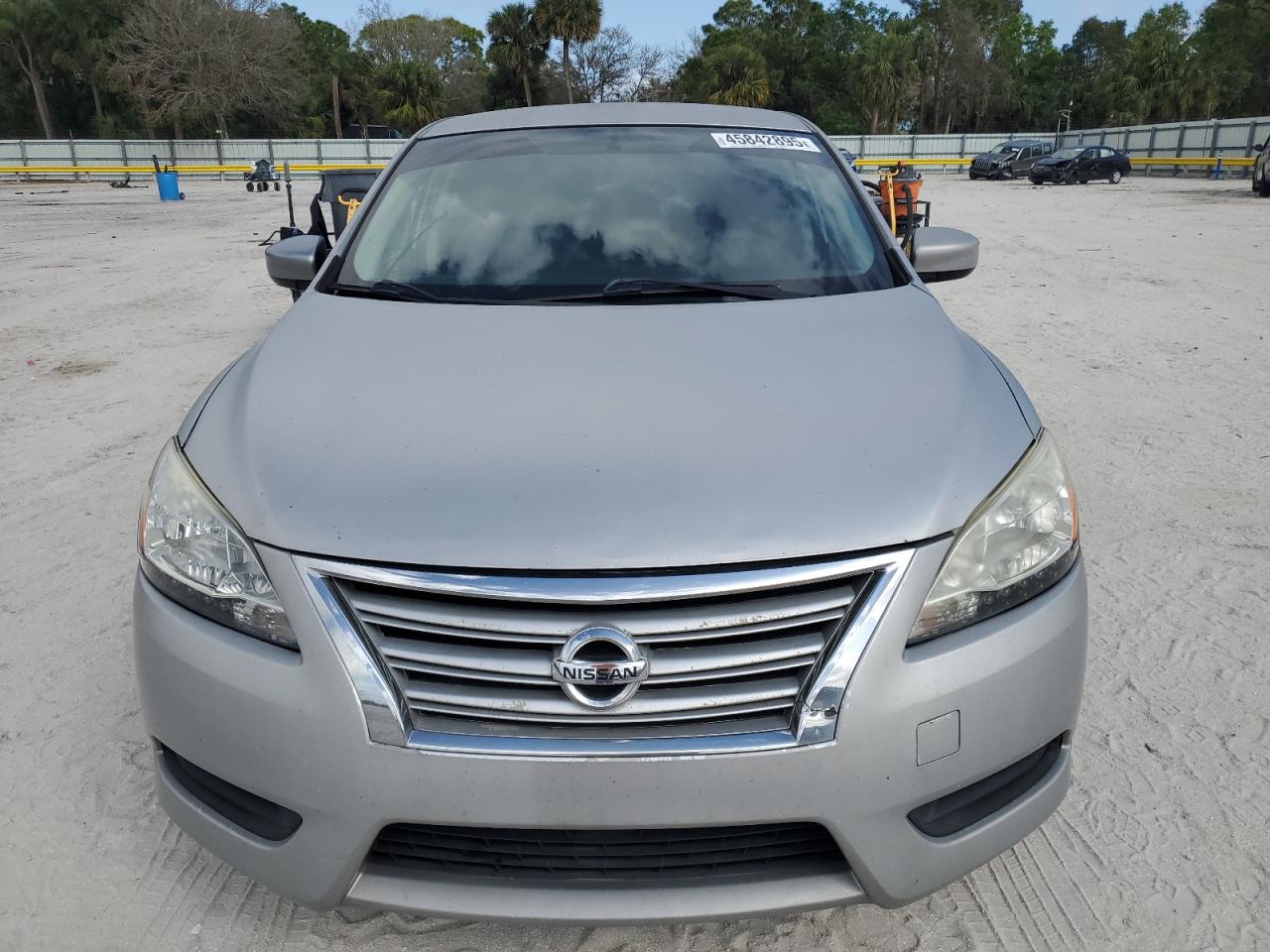 2014 Nissan Sentra - Image 5