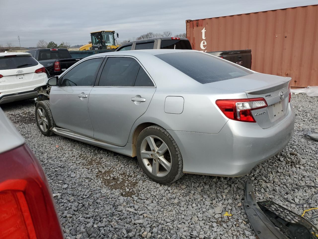 2014 Toyota Camry - Image 2