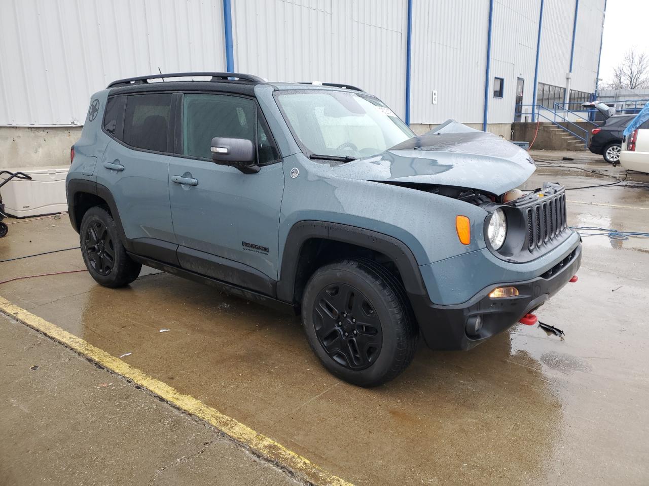 2017 Jeep Renegade - Image 4