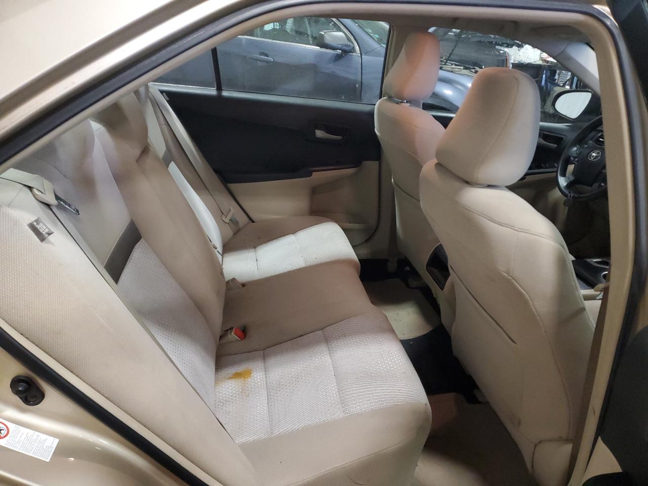 2012 Toyota Camry - Image 10