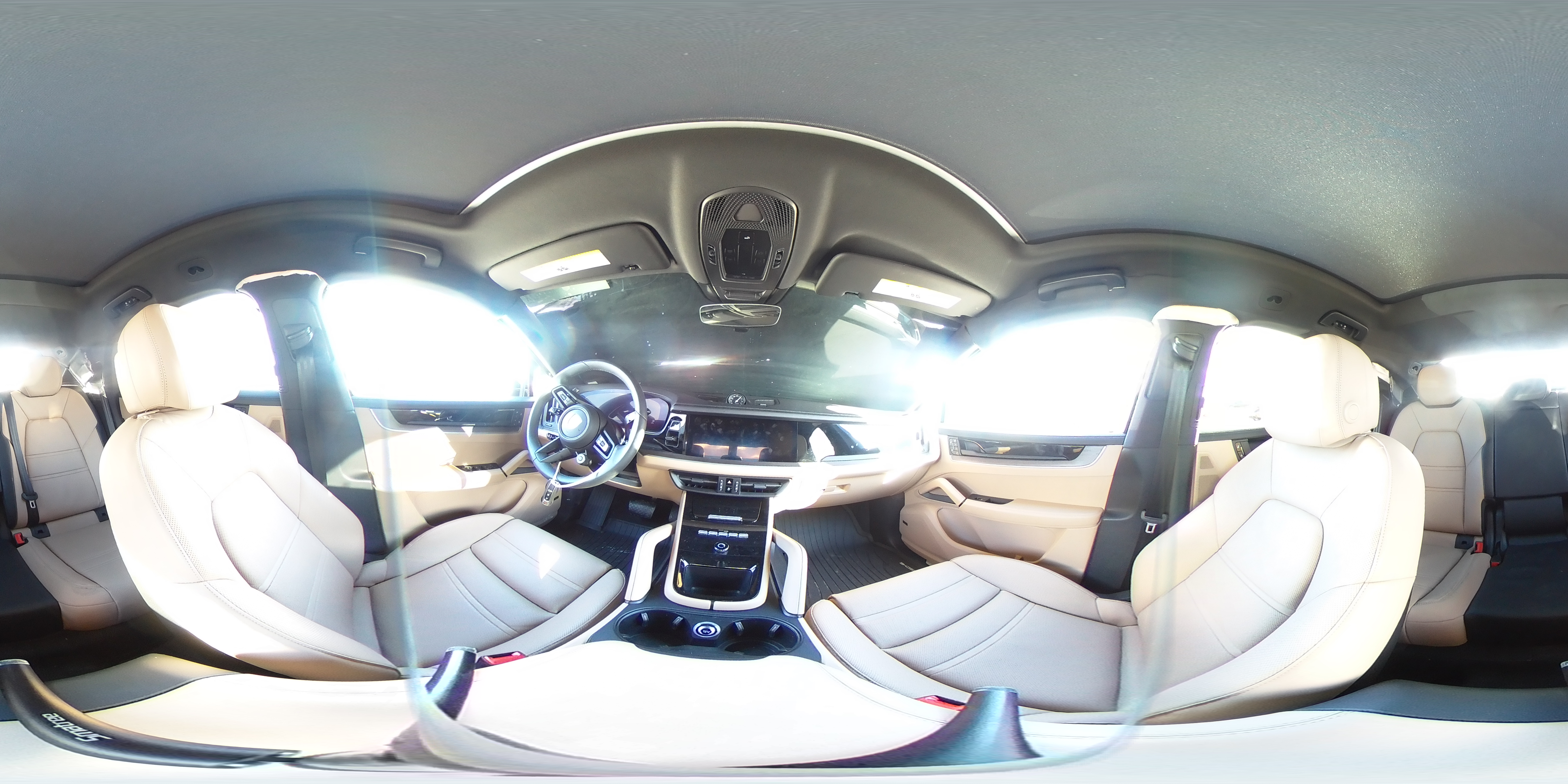2024 Porsche Cayenne - Image 14