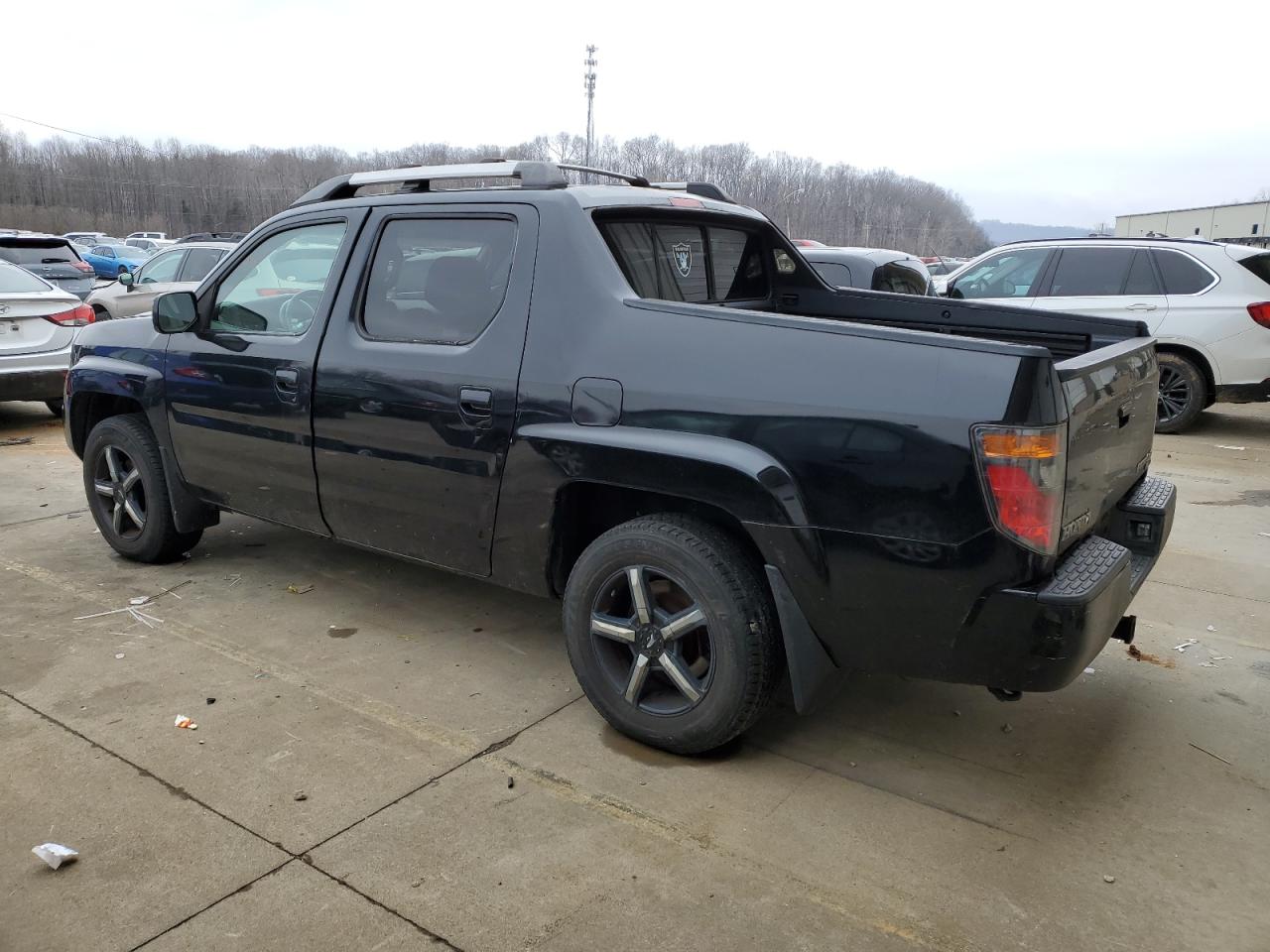 2006 Honda Ridgeline - Image 2