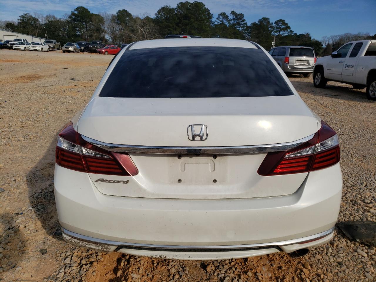 2016 Honda Accord - Image 6