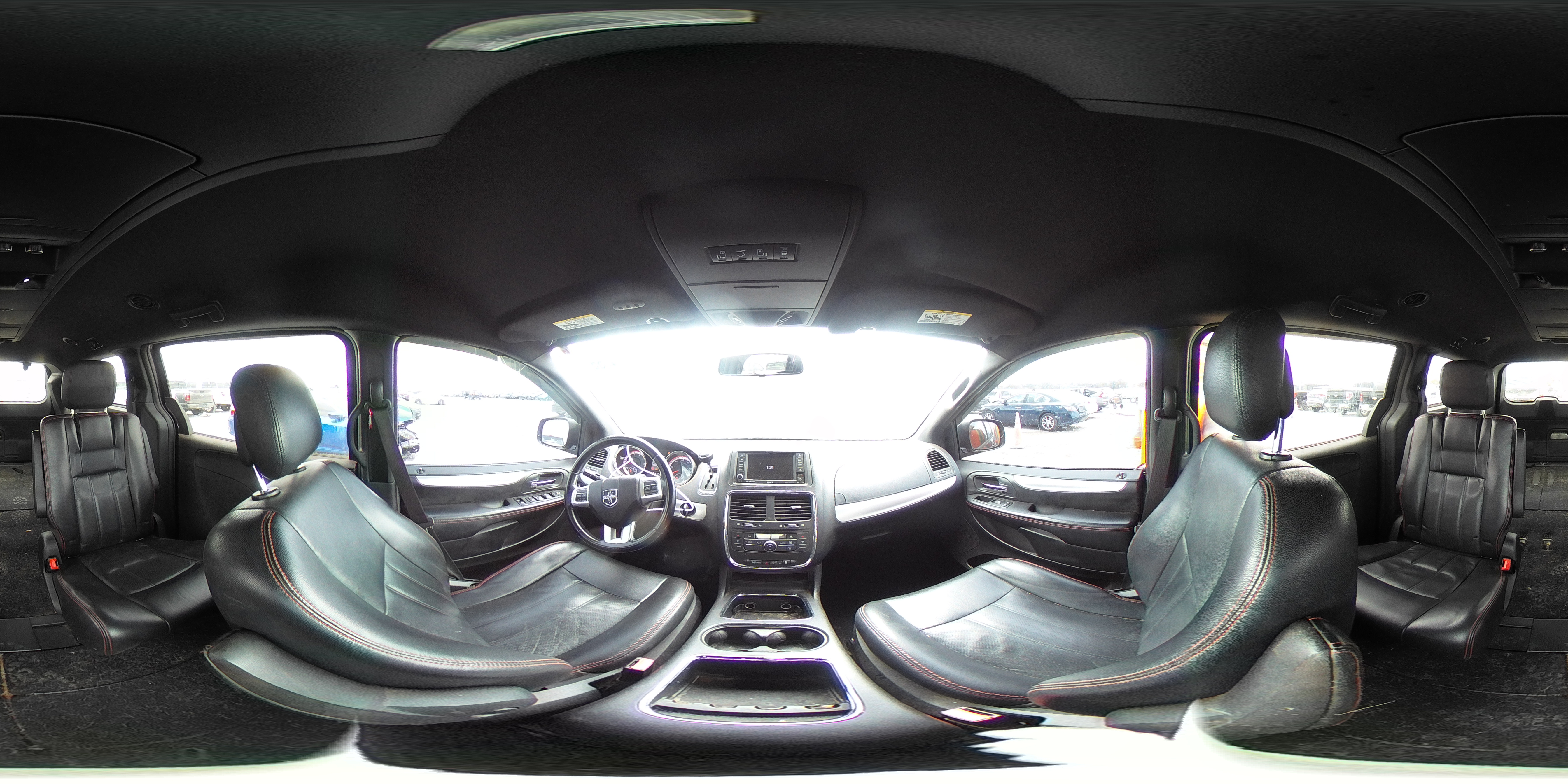 2011 Dodge Caravan - Image 14