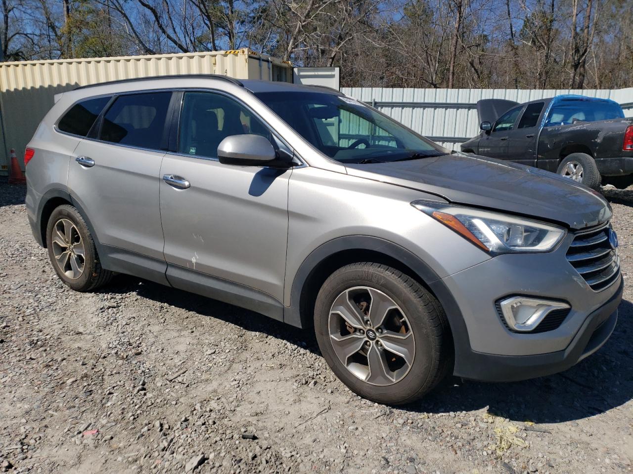 2016 Hyundai Santa Fe - Image 4