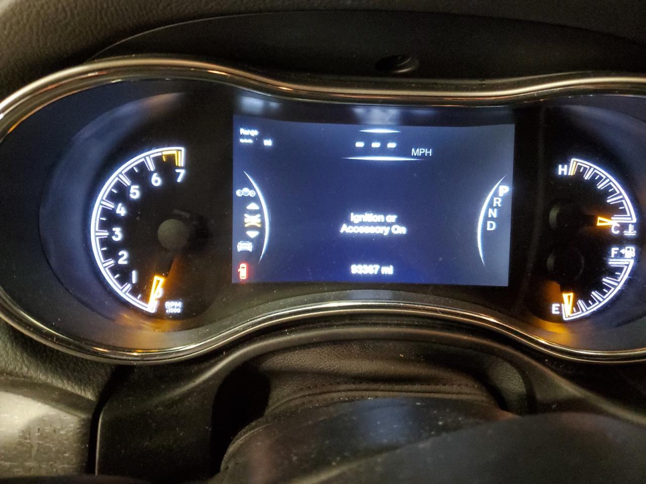 2018 Jeep Grand Cherokee - Image 9