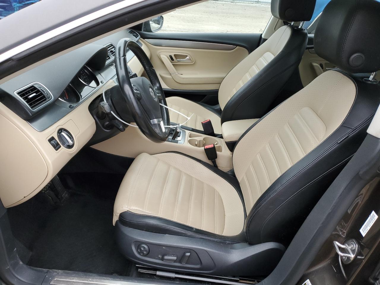 2013 Volkswagen Passat CC - Image 7