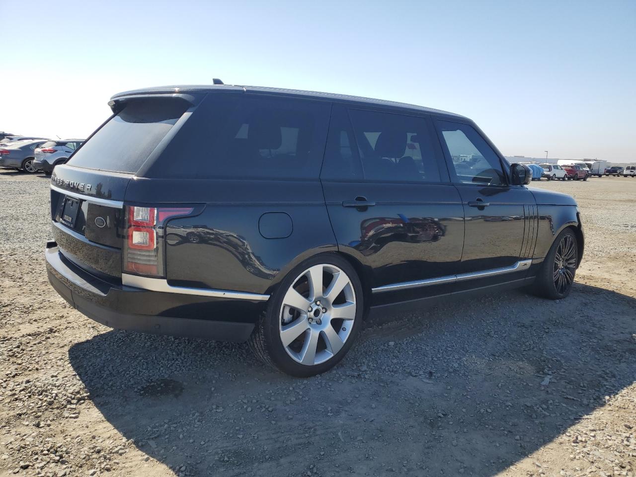 2016 Land Rover Range Rover - Image 3