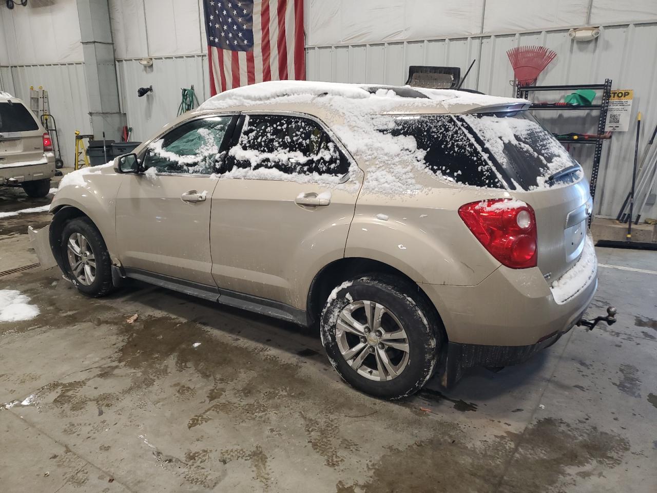 2012 Chevrolet Equinox - Image 2