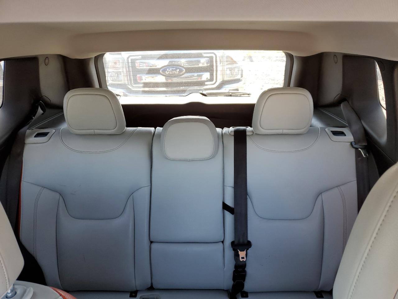 2016 Jeep Renegade - Image 10