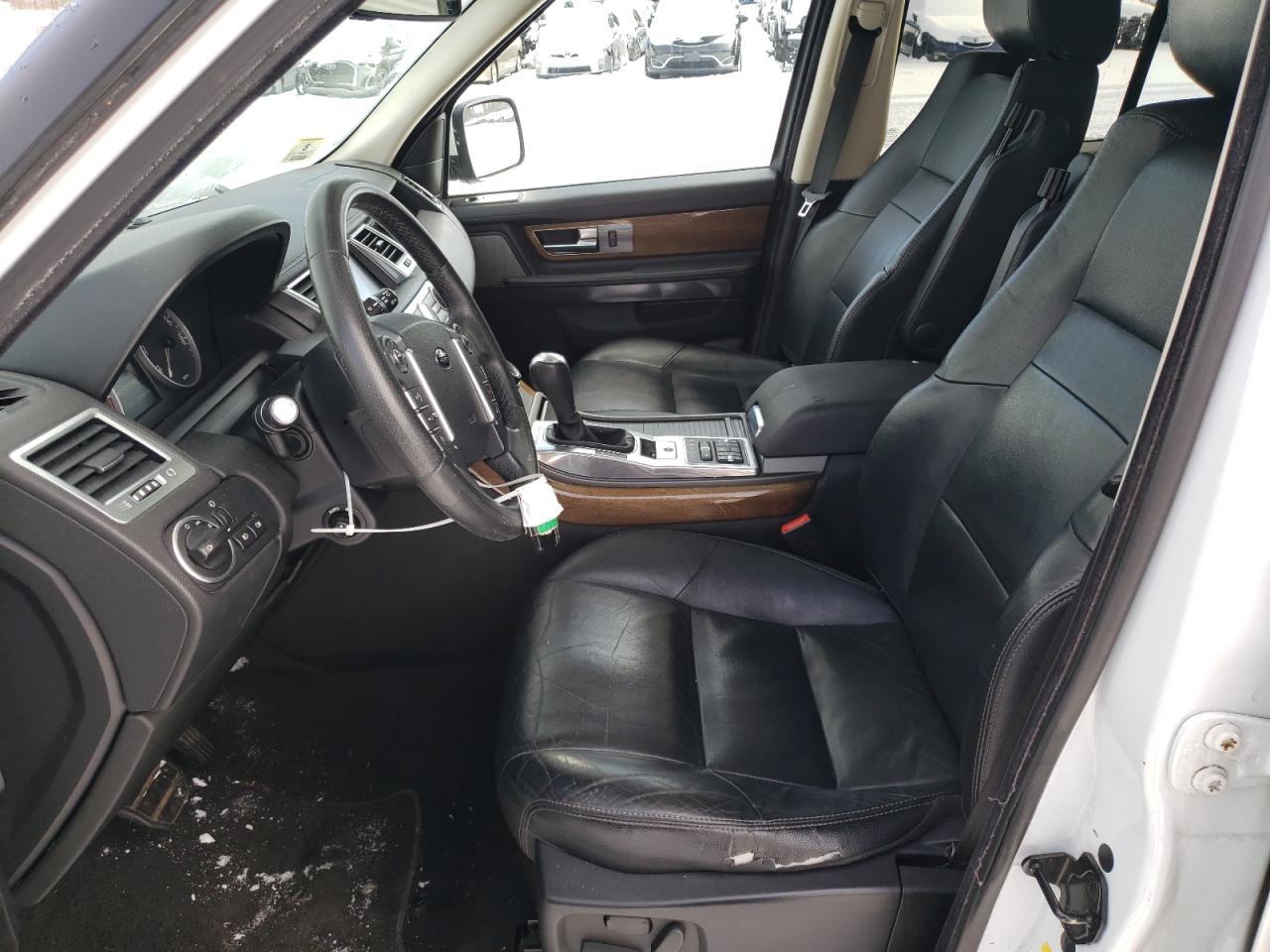 2013 Land Rover Range Rover - Image 7