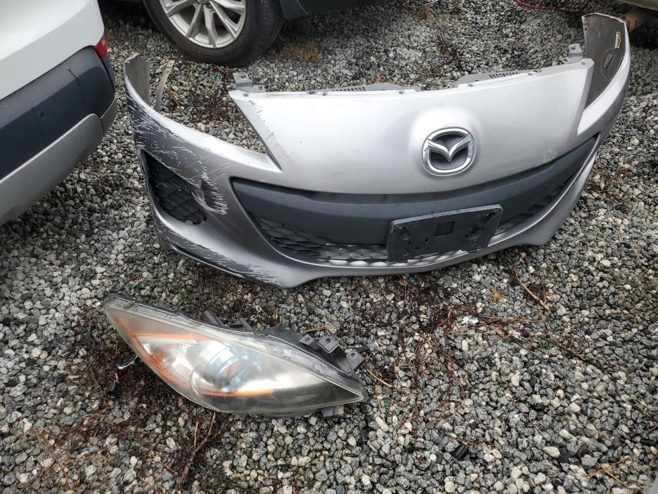 2012 Mazda 3 - Image 12